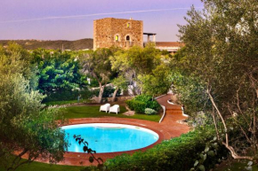 ISA-Residence wityh swimming-pool near Porto Cervo and only 350 meters from the beach Liscia Di Vacca
